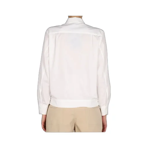Pointed-Collar Buttoned Shirt