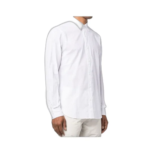 Long Sleeved Buttoned Shirt