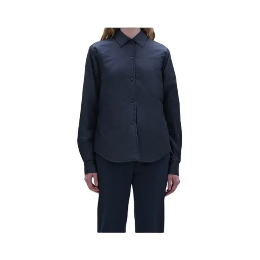 Long-Sleeved Shirt