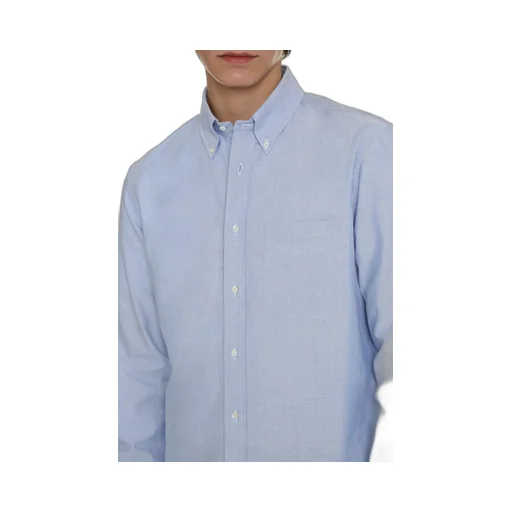 Button-Up Long-Sleeved Shirt