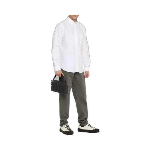 Button-Up Long-Sleeved Shirt