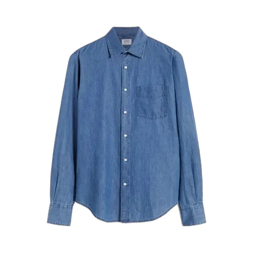 Buttoned Long-Sleeved Shirt