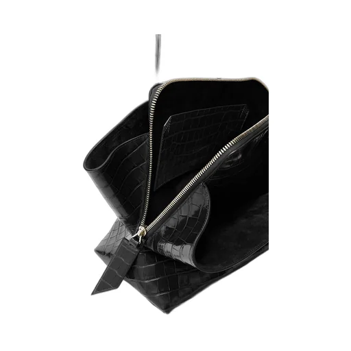 La Passeggiata Medium Tote Bag