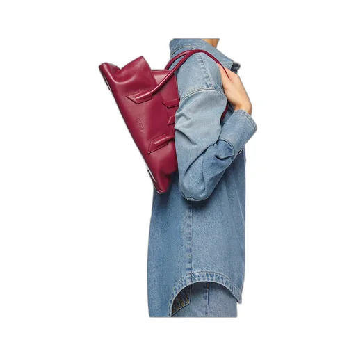 La Passeggiata Small Handbag
