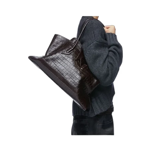 La Passeggiata Medium Tote Bag