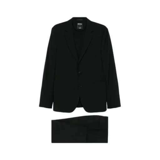 Long-Sleeved Suit