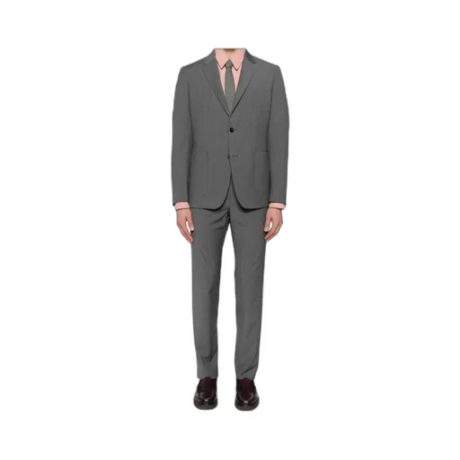 Long-Sleeved Suit