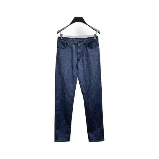 Belt-Loop Jeans