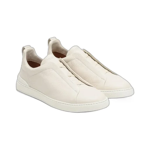 Logo Low-Upper Sports Shoes