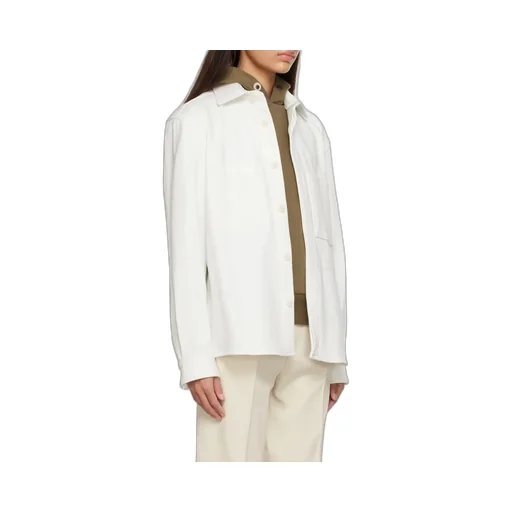 Buttoned Long-Sleeved Shirt