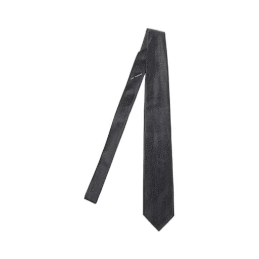 Pointed Tie