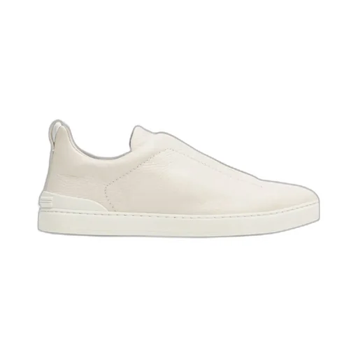 Logo Low-Upper Sports Shoes