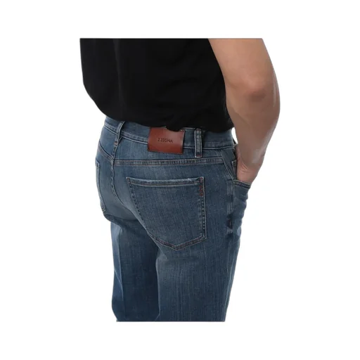 Straight Jeans