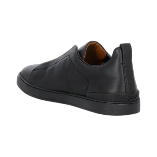 Round Toe Low-Top Sneakers