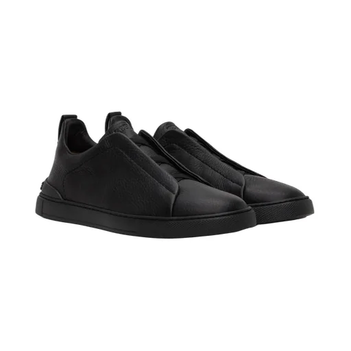 Round Toe Low-Top Sneakers