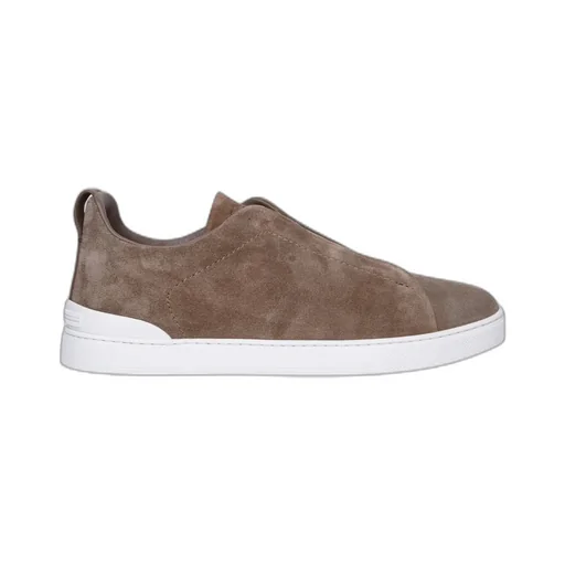 Round Toe Slip-On Sneakers