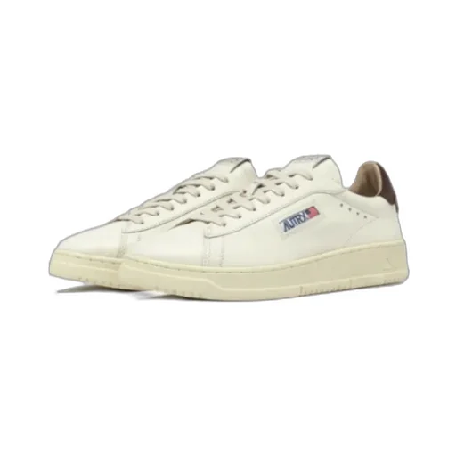 Lacing Casual Shoes