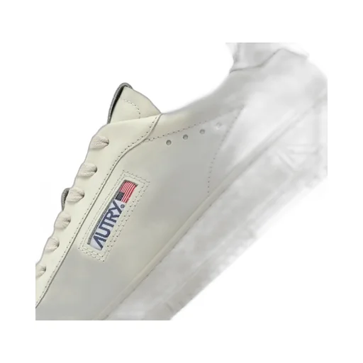 Lacing Casual Shoes