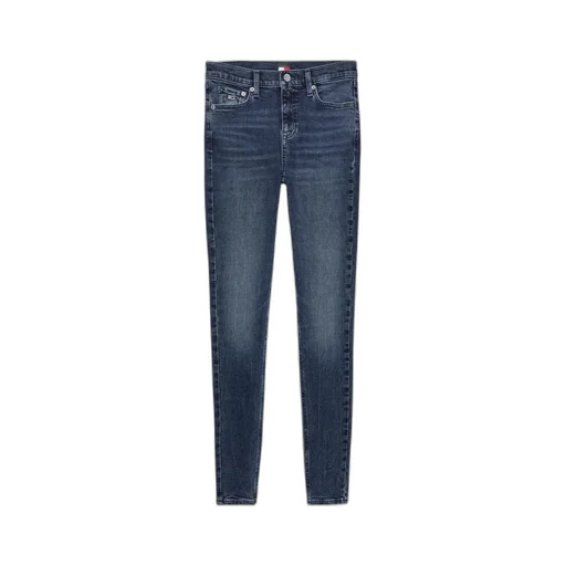 Belt-Loop Jeans