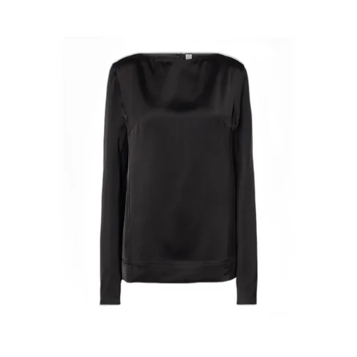 Long-Sleeved Top