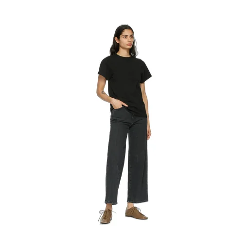 Wide-Leg Jeans