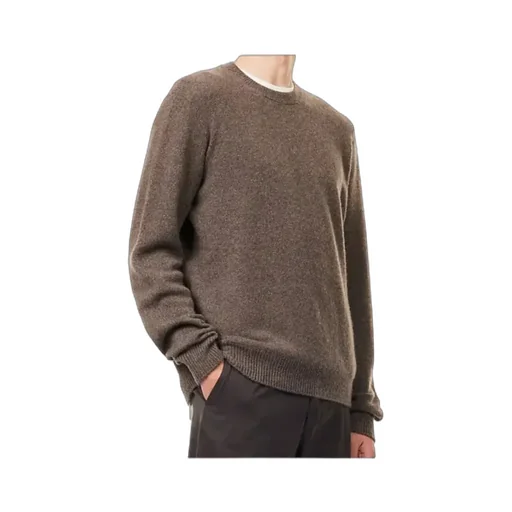 Long-Sleeved Knitwear