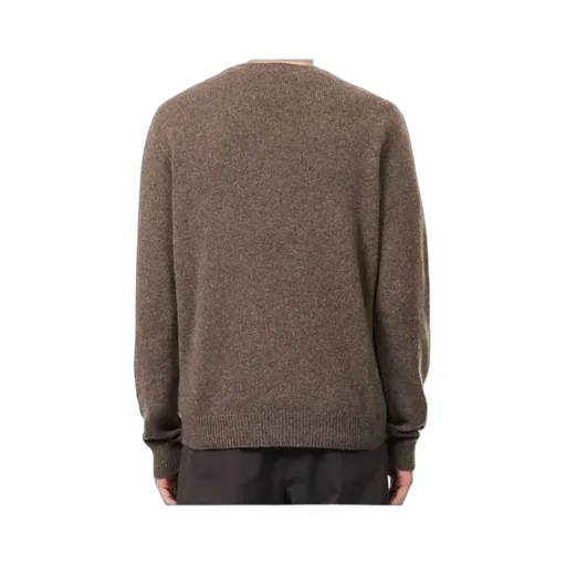 Long-Sleeved Knitwear