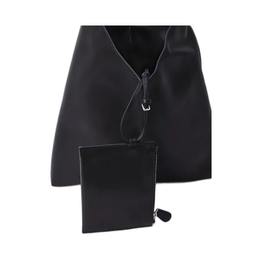 Single-Handle Handbag