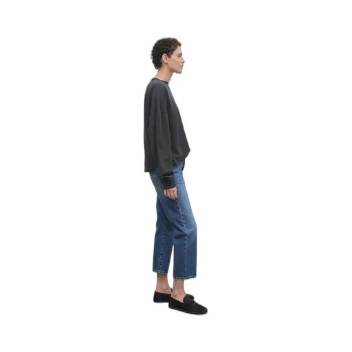 Lesley Straight-Leg Jeans