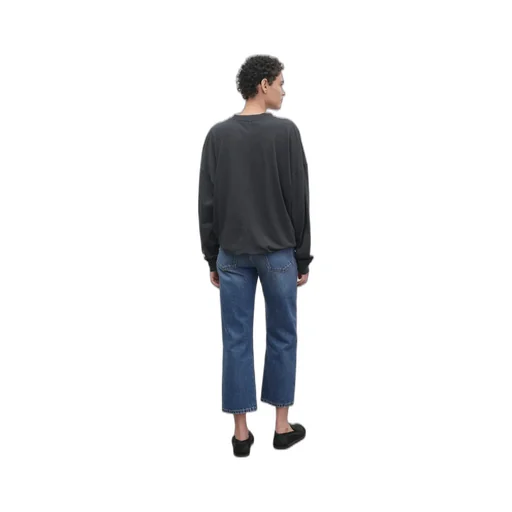 Lesley Straight-Leg Jeans