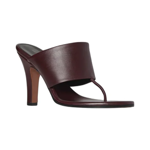 Signum Thong Strap Sandals