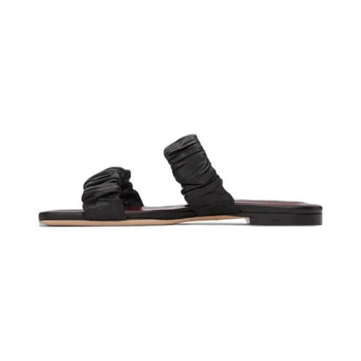 Maya Leather Flat Sandals