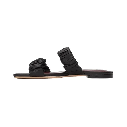 Maya Leather Flat Sandals
