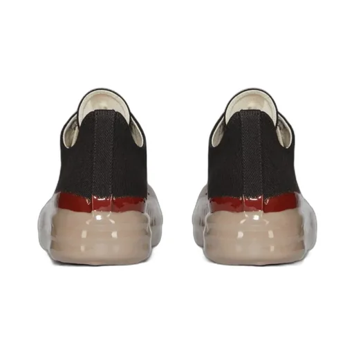 Low Sneakers