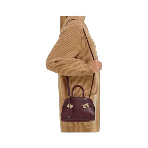 Hug Handbag