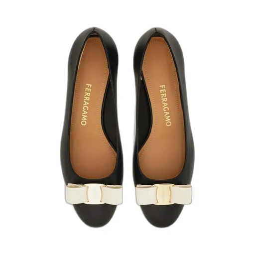 Vara Bow Block Heel Pump