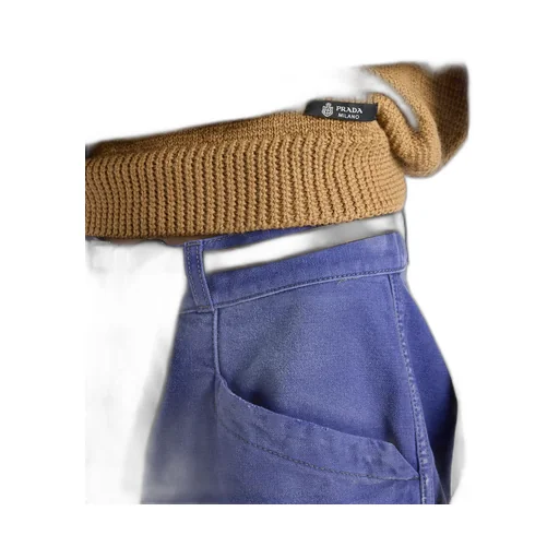 Long-Sleeved Crewneck Jumper