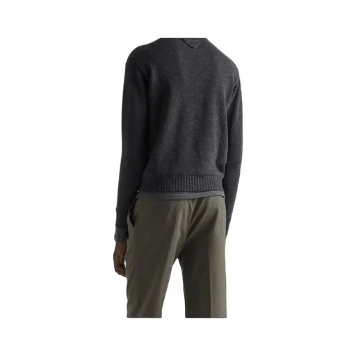Long-Sleeved Crewneck Jumper