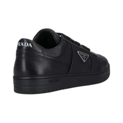 Triangle-Logo Sneakers