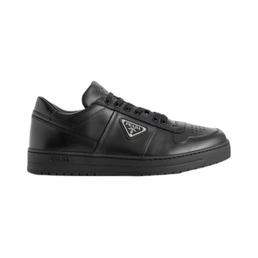 Triangle-Logo Sneakers