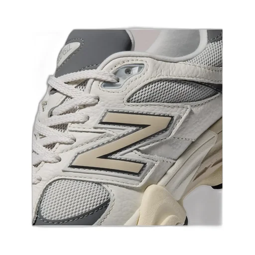 9060 Sneakers