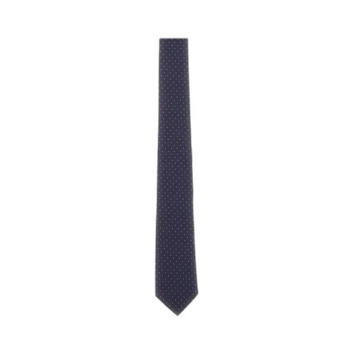 Pointed Tie