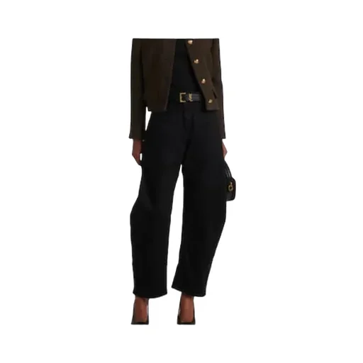 High-Waisted Jeans
