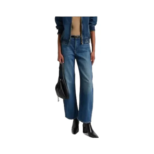 Tube-Cut Jeans