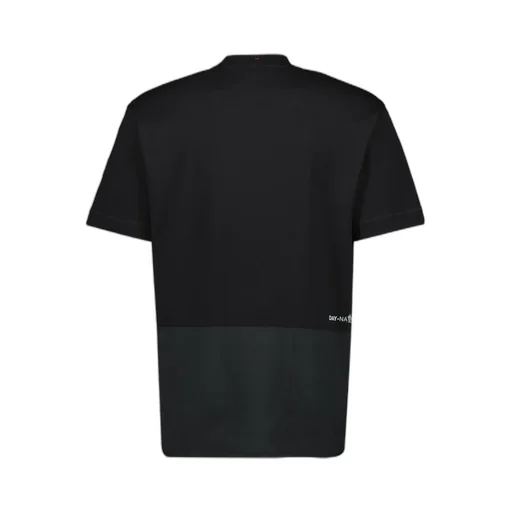 Pocket Detailed T-Shirt