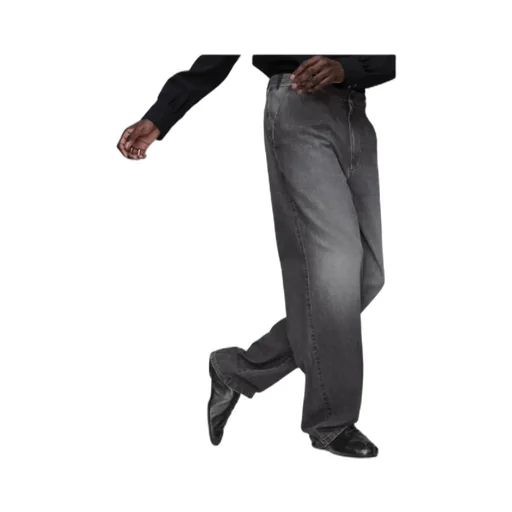 Straight-Leg Jeans