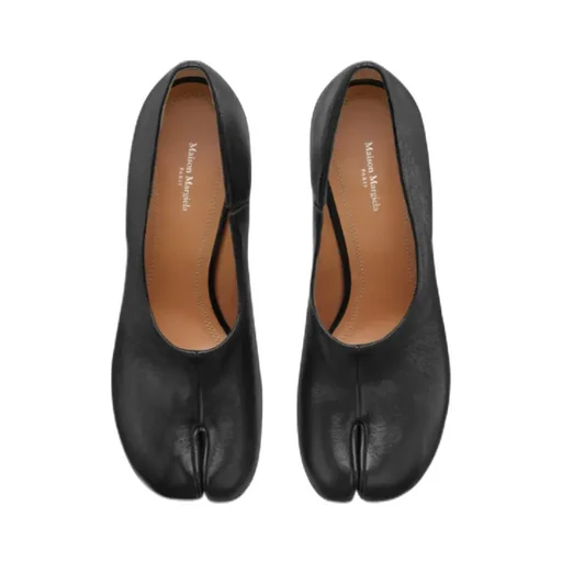 Tabi Pumps