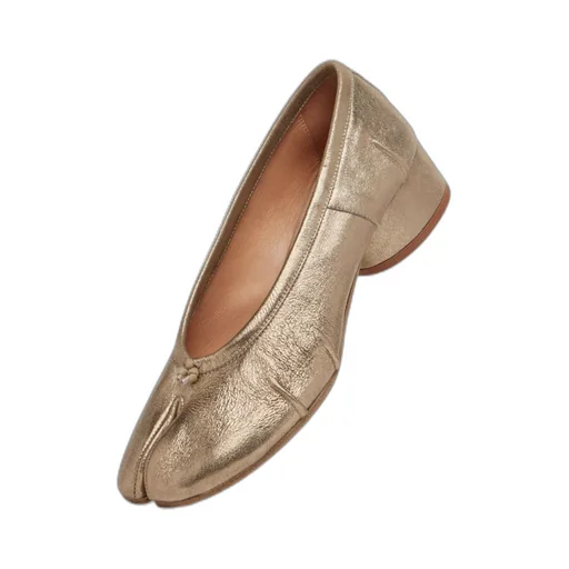 Tabi Pumps