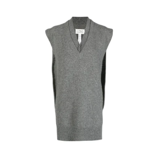 V-Neck Sleeveless Rib-Knitted Jumper