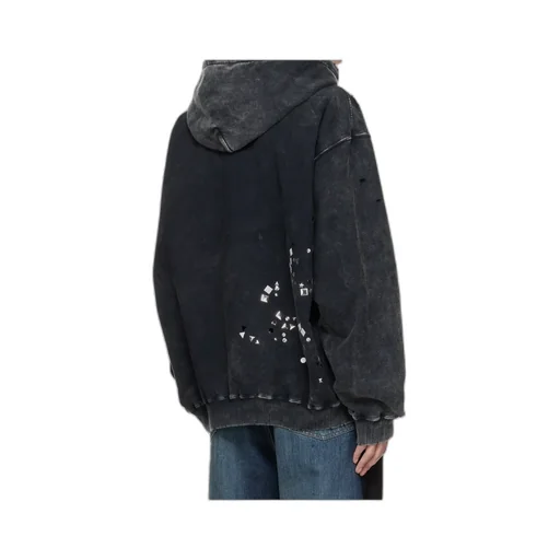Long-Sleeved Sweatshirt